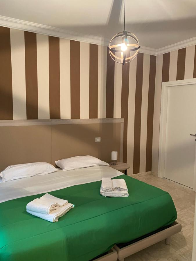 إيسيرنيا Suite In Citta Residence المظهر الخارجي الصورة